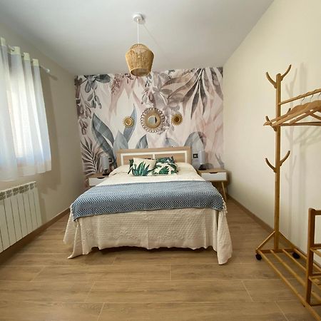 Casitas El Raso Villa Aldeamayor de San Martin Екстериор снимка